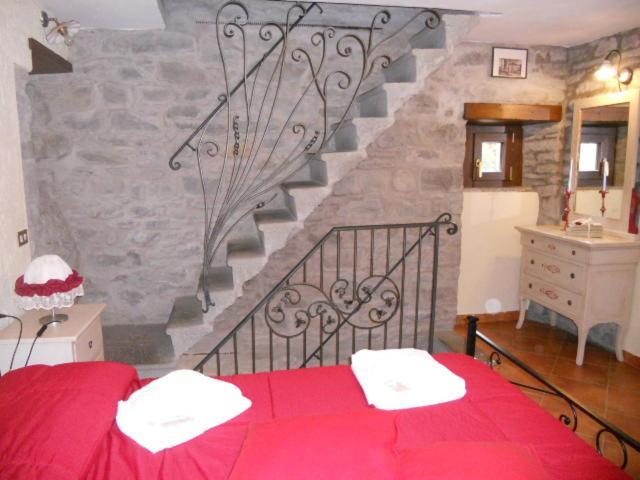 Torre Riva Dimora Storica Villa Fiumalbo Bagian luar foto