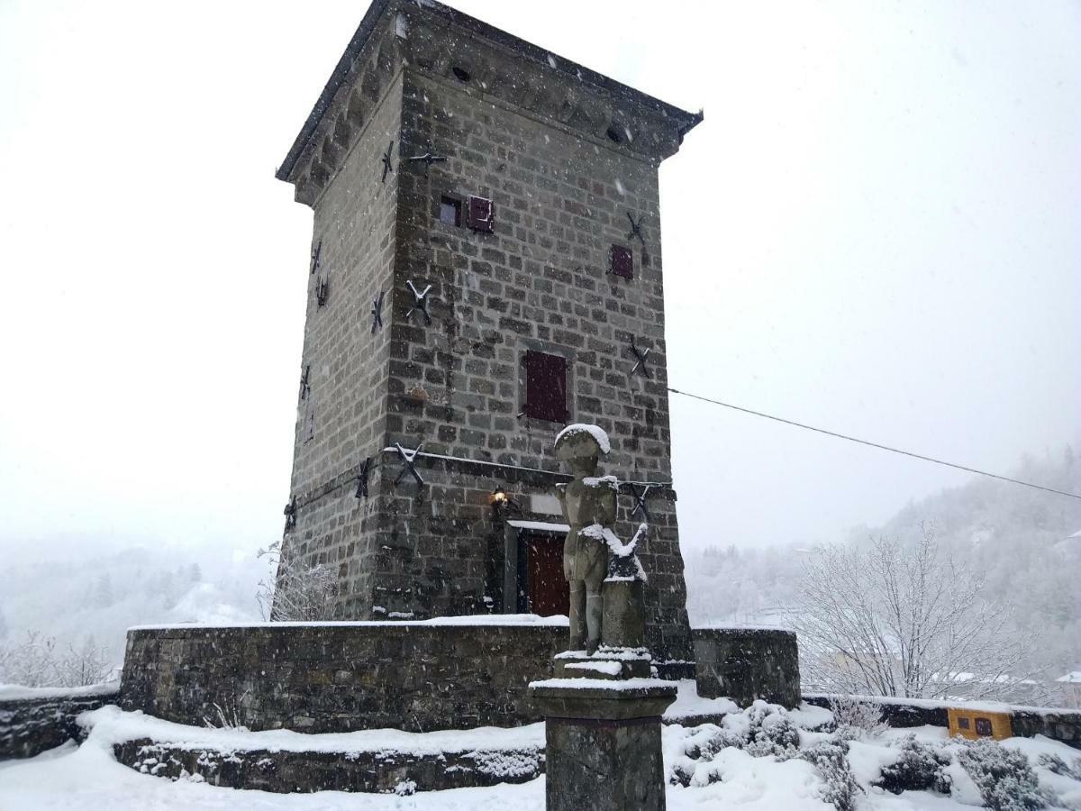 Torre Riva Dimora Storica Villa Fiumalbo Bagian luar foto